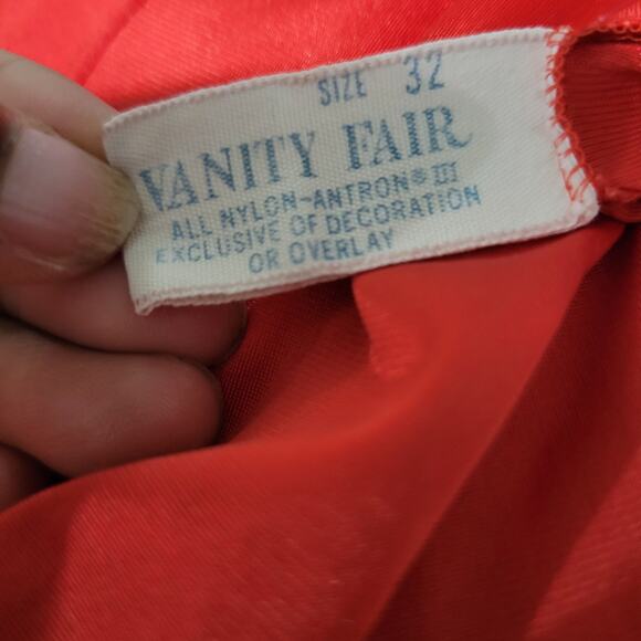 Vintage Vanity Fair Silky Red Nightgown 70s Nylon Goddess Long Maxi Lingerie XS - Picture 7 of 16